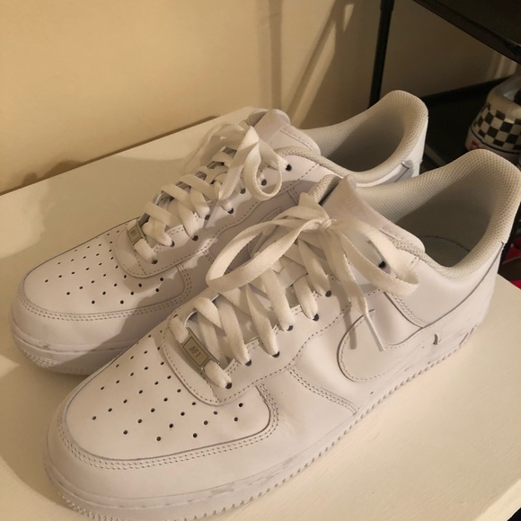 ❌SOLD❌Nike Air Force 1 Lows - Picture 2 of 5